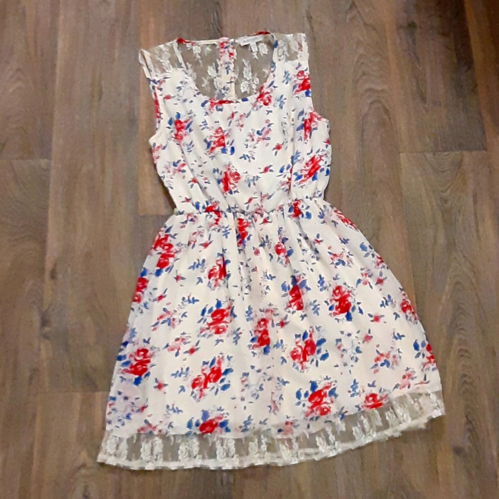 Lovely dELIA*s Floral Dress with Lace